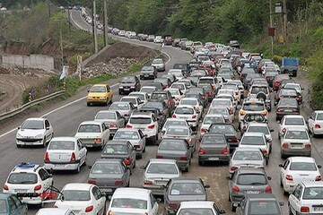 آخرین وضعیت جاده‌های شمالی اعلام شد/ترافیک سنگین در جاده چالوس و هراز