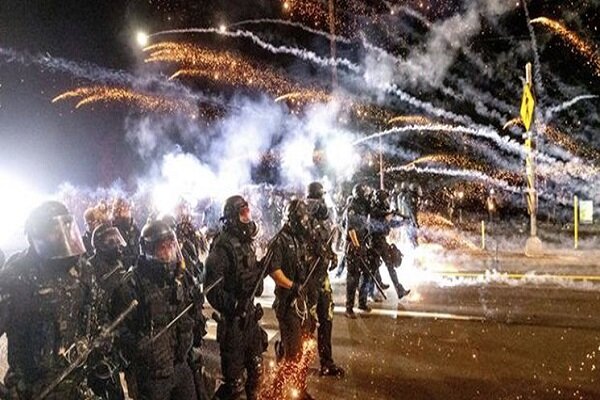 ازسرگیری اعتراضات پورتلند آمریکا بعد از یک وقفه‌ کوتاه