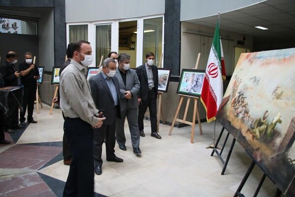افتتاح نمایشگاه عکس دفاع مقدس در دانشگاه آزاد تبریز
