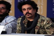 «یقه سفیدها» نقد سیاسی اجتماعی دارد