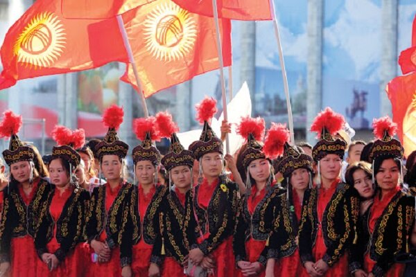 مناقشه ی نسل ها در کانون آشوب های قرقیزستان