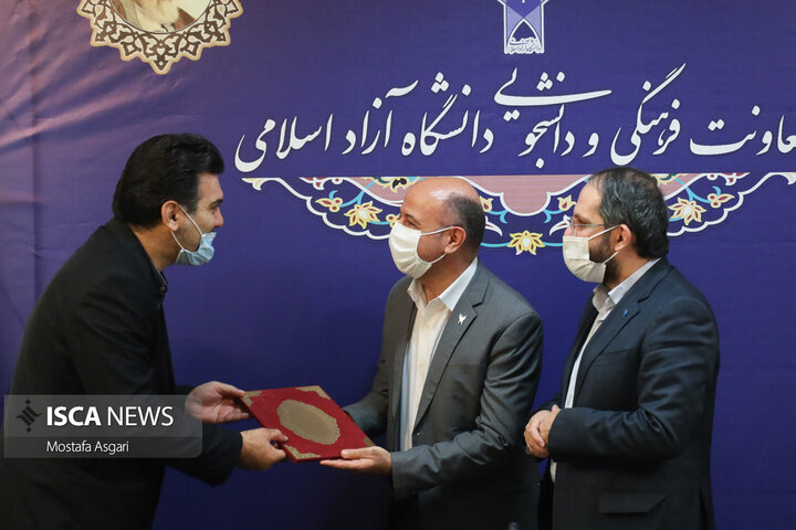 تقدیر از مدال آوران ووشو و تکواندو دانشگاه آزاد اسلامی
