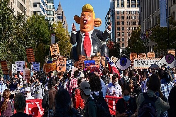 معترضان: ترامپ تو اخراجی!