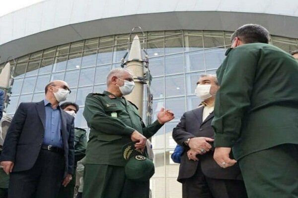 به مدد تلاش دانشمندان موشکی ایران، ساخت موشک میسر شده است