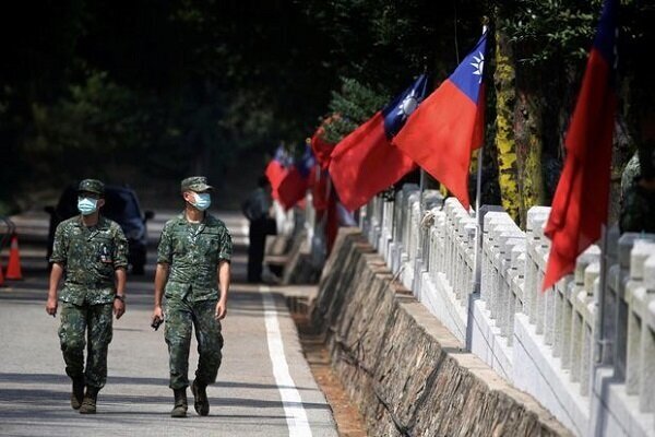 وزارت دفاع چین: آمریکا به ارتباط نظامی با تایوان خاتمه دهد