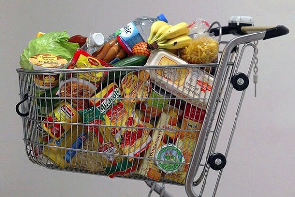 هشدار دولت انگلستان به سوپرمارکت‌ها: مواد غذایی ذخیره کنید!