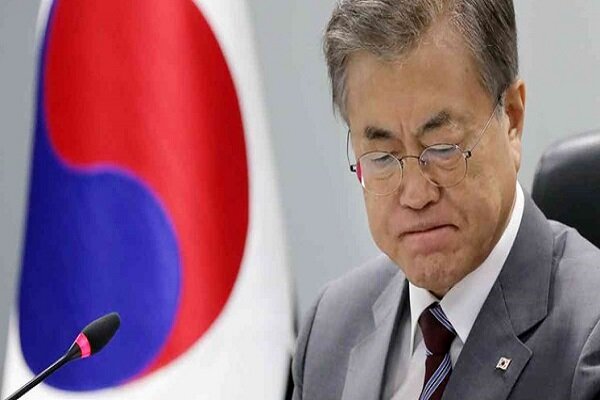 گروهی از دستیاران ارشد رئیس جمهور کره جنوبی استعفا دادند