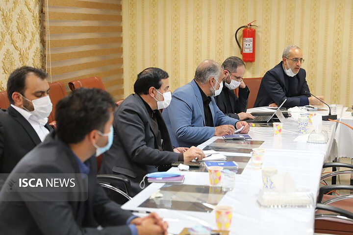 نشست رئیس دانشگاه آزاد اسلامی با مدیرعامل شرکت معدنی و صنعتی گل گهر سیرجان