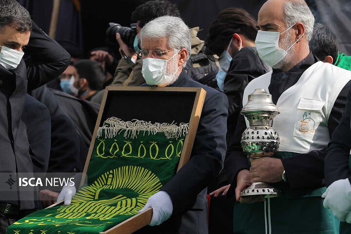 تشییع و تدفین دو شهید گمنام در دانشگاه آزاد اسلامی تهران شمال