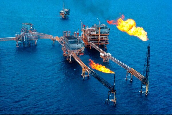 قیمت نفت خام رشد کرد