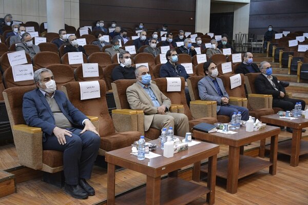 نشست اعضای هیئت علمی دانشگاه آزاد اسلامی مشهد برگزار شد