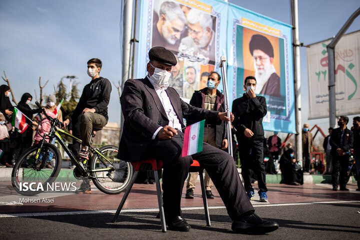 جشن خیابانی سالگرد پیروزی انقلاب اسلامی در میدان آزادی