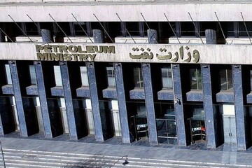 دستور دلاری به وزارت نفت برای تامین ارز کالاهای اساسی
