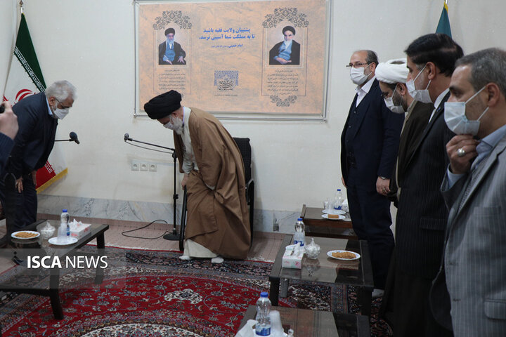 دیدار رئیس دانشگاه آزاد اسلامی با مراجع عظام تقلید