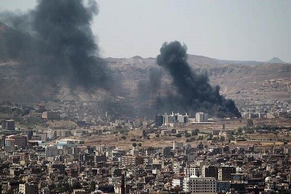 جنگنده‌های سعودی استان «مأرب» یمن را به شدت بمباران کردند