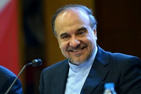 پیام تبریک وزیر ورزش به مناسبت صعود نمایندگان فوتبال ایران