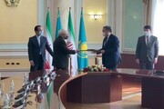 امضای برنامه همکاری وزرای خارجه ایران و قزاقستان