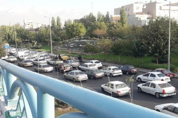 ترافیک سنگین در تمامی محورهای بزرگراهی شهر تهران