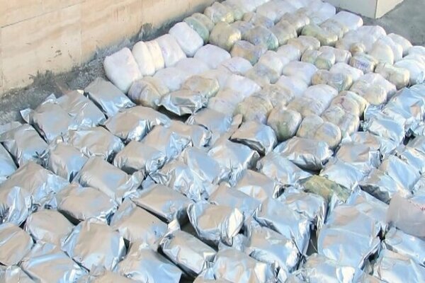 یک تن و ۶۵۵ کیلو انواع مواد افیونی در سیستان و بلوچستان کشف شد