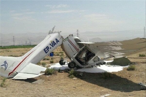 اعلام علت سانحه دیروز سقوط هواپیما در فرودگاه اراک