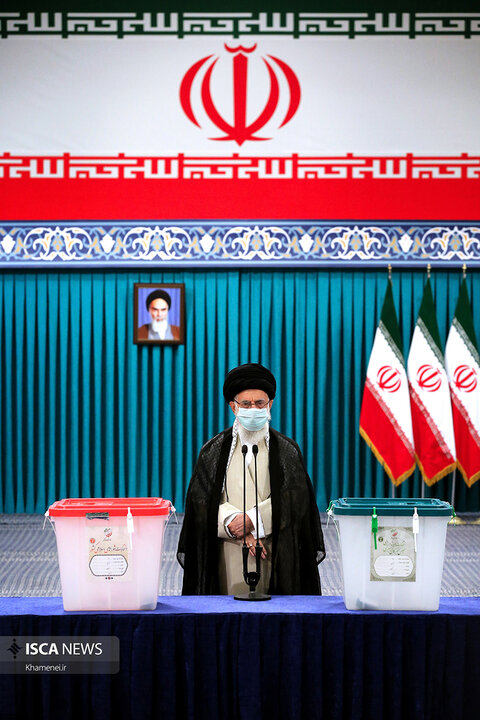 شرکت رهبر معظم انقلاب اسلامی در انتخابات ١۴٠٠