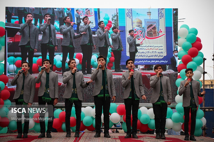 جشن پیروزی آیت الله رئیسی همزمان با دهه کرامت