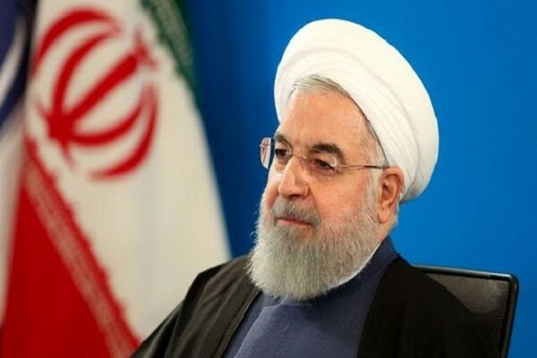 روحانی: همه باید به رئیس جمهور منتخب برای موفقیت کمک کنیم
