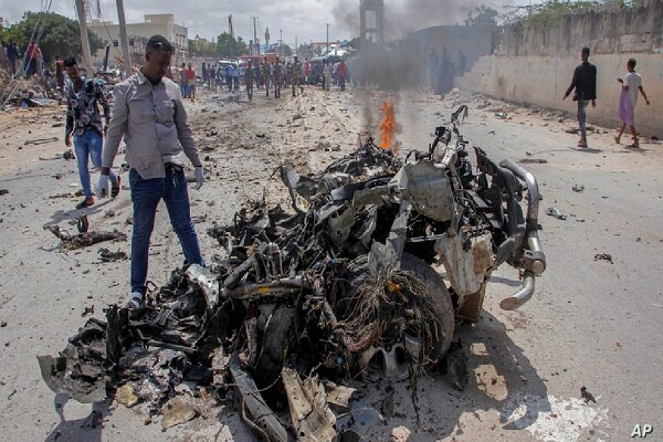 حمله انتحاری در پایتخت سومالی ۸ کشته بر جای گذاشت
