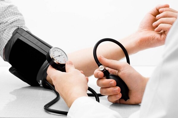 عدد فشار خون متناسب با سن افراد 