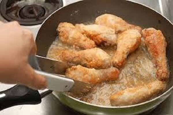 طرز تهیه مرغ سوخاری بدون روغن 