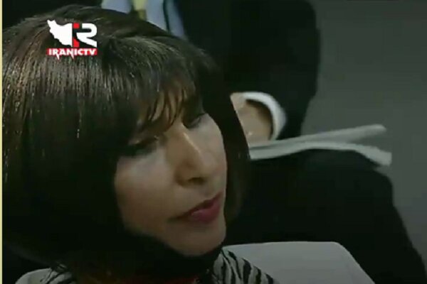 گریه خبرنگار زن افغانستانی در نشست سخنگوی پنتاگون + فیلم