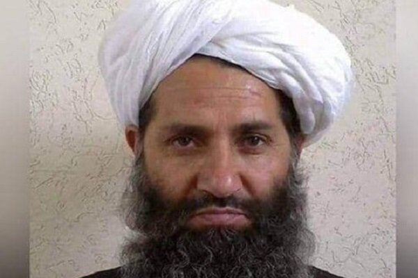 رهبر طالبان زنده است و در موقعیت مناسب به کابل می‌رود