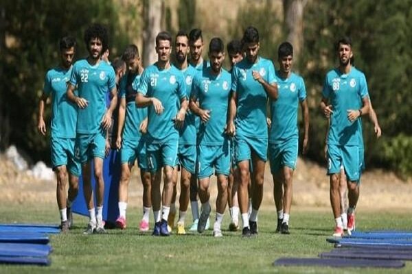 واکنش باشگاه استقلال به هزینه‌های اردوی دبی