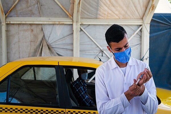 آغاز نوبت‌دهی واکسن برای رانندگان تاکسی‌ اینترنتی 