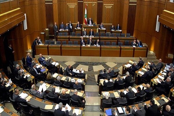رأی اعتماد کابینه نجیب میقاتی از پارلمان لبنان 