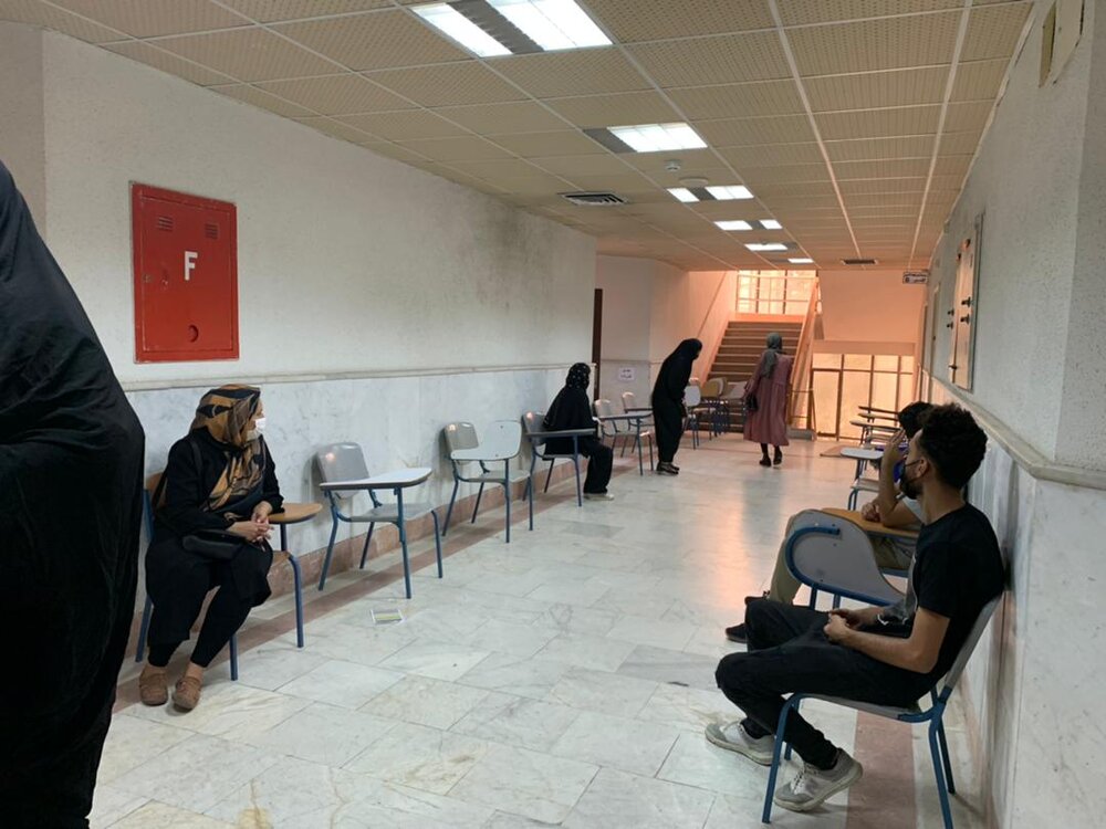 مرکز واکسیناسیون کرونا در دانشگاه آزاد استان مازنداران راه‌اندازی شد