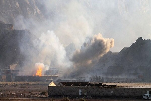بمباران دیوانه‌وار یمن در پی پیشروی ارتش