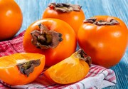روش‌های صحیح نگهداری خرمالوی رسیده در یخچال