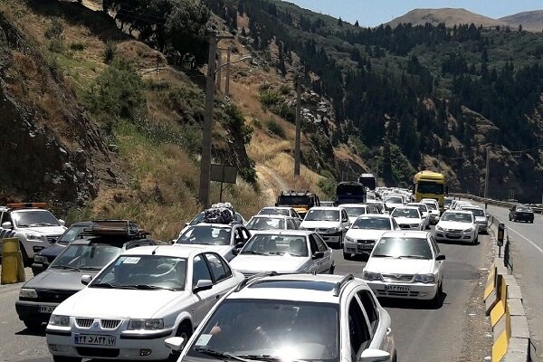 وضعیت جاده‌ها / ترافیک سنگین در جاده چالوس