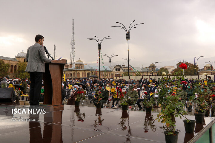 تجمع یوم الله 13 آبان در میدان اصلی همدان