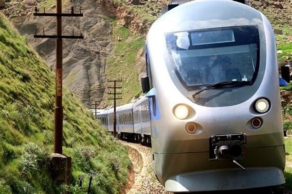 قطار چین به ایران راه‌اندازی خواهد شد