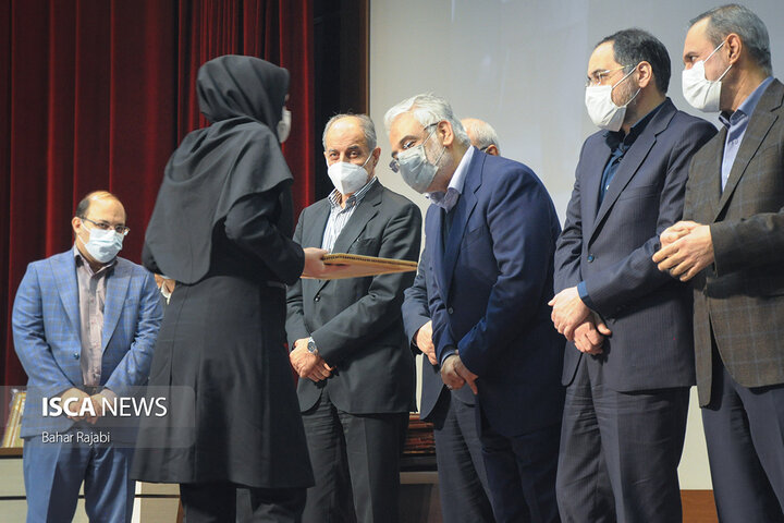 همایش ملی پویش اشتغال دانشگاه آزاد اسلامی اصفهان