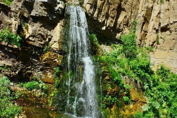 گردشگری ایران / آبشار آرانا خرمدره