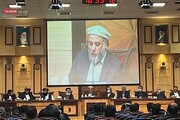 طالبان نصب تصاویر رهبران خود را بر خودروهای دولتی ممنوع کرد