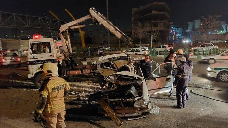 تصادف مرگبار در جاده خاوران/ جان باختن دو تن بر اثر تصادف با کامیونت 