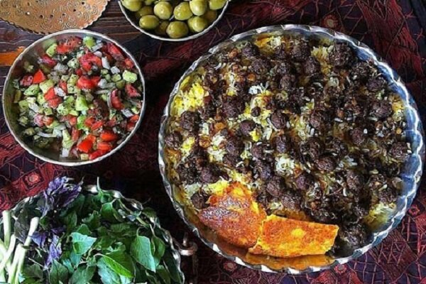 آموزش آشپزی/ دستور پخت قنبر پلو شیرازی