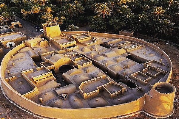 قلعه باقرآباد؛ اقامتگاه بوم‌گردی تاریخی را بیشتر بشناسید