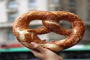 آموزش شیرینی پزی/ طرز تهیه نان پرتزل به روش سنتی آلمانی