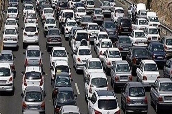 وضعیت جاده‌ها/ ترافیک سنگین در آزادراه قزوین – کرج – تهران