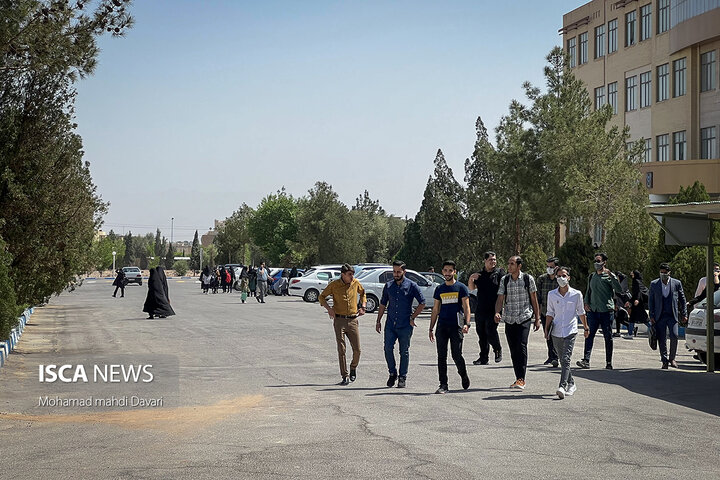 شرایط پذیرش و ادامه تحصیل دانشجویان ایرانی بازگشته از اوکراین در دانشگاه‌های کشور